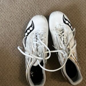 Saucony White and Gold Athletic Sprint Spikes